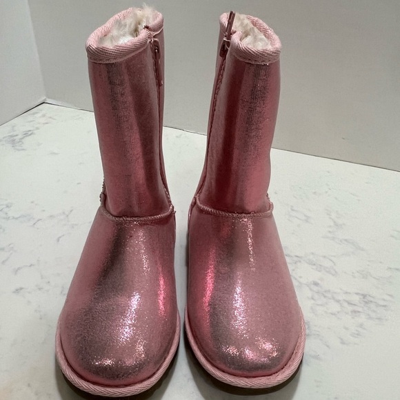 Pink Sparkly Mid-Calf Boots with Plush Finish - Picture 7 of 12